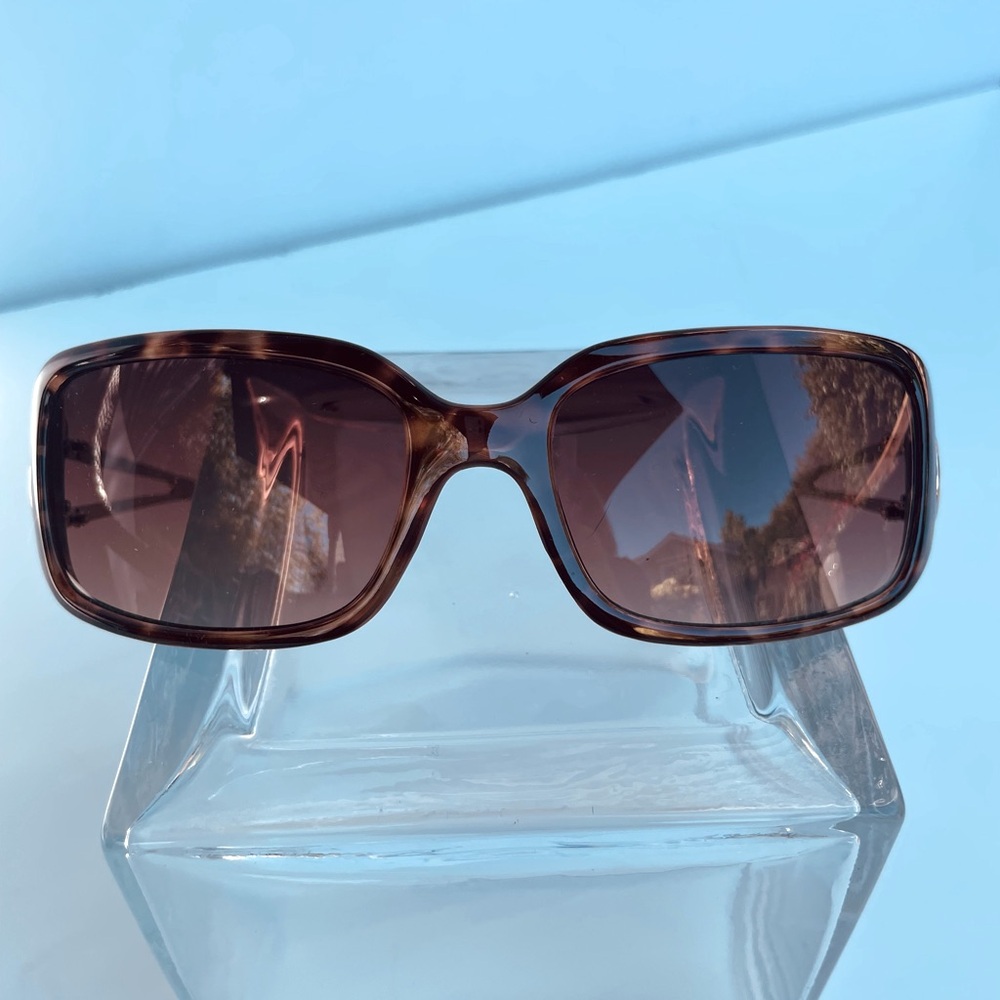 Ann Taylor sunglasses, tortoise shell frames
